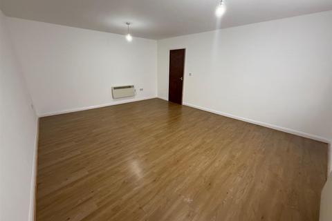 3 bedroom flat to rent, Church Road, Wallasey, CH44