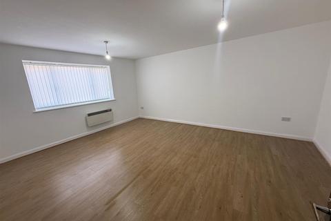 3 bedroom flat to rent, Church Road, Wallasey, CH44