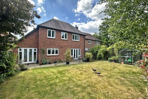 5 bedroom detached house for sale, Moser Grove, Sway, Lymington, Hampshire, SO41