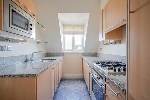 2 bedroom apartment for sale, Pemberley Lodge, Windsor
