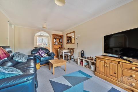 2 bedroom apartment for sale, West Mead, The Hart, Farnham, Surrey, GU9