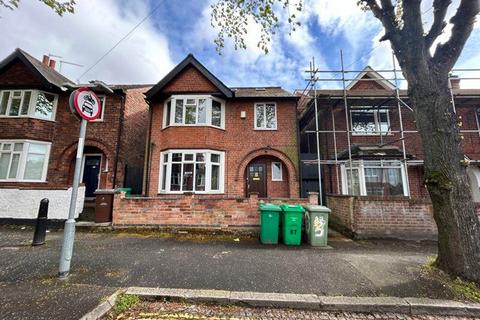 6 bedroom house to rent, Rolleston Drive, Nottingham NG7