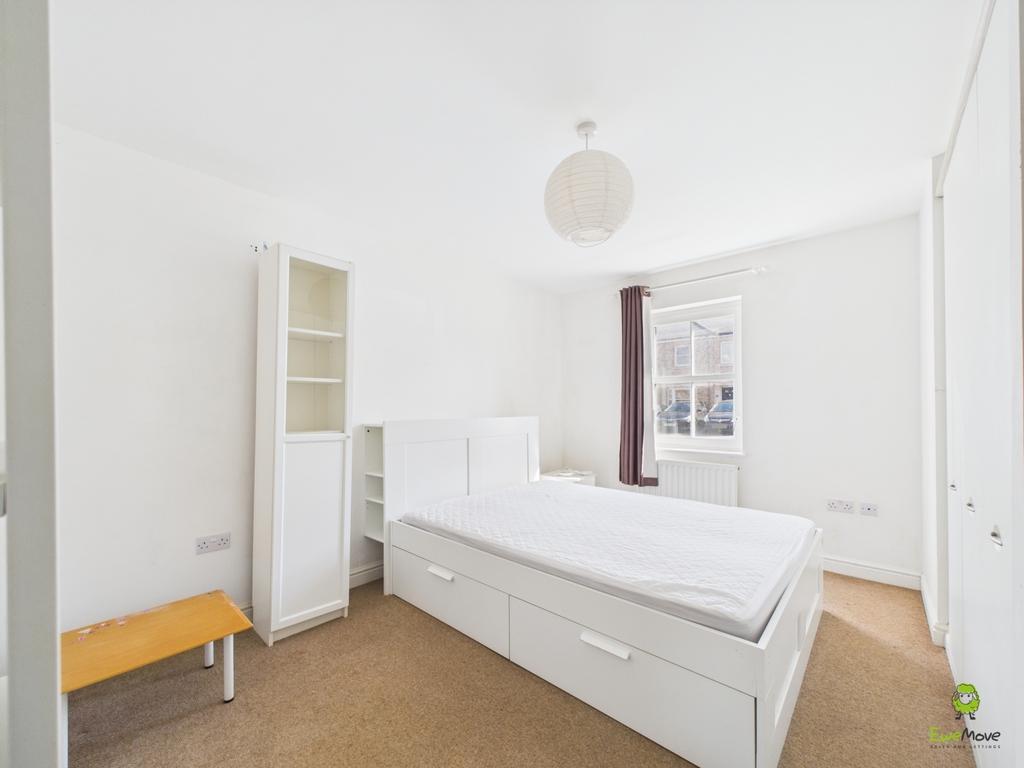 Presented by Kevin at Ewe Move Bexleyheath and Dart