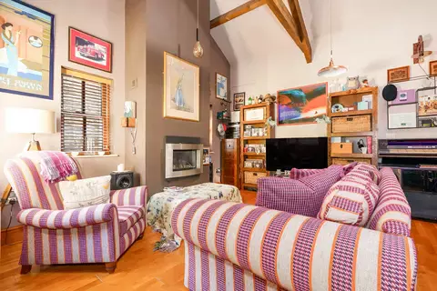 undefined, 7, Eyreton Farm Cottages, Crosby