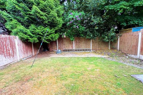 3 bedroom semi-detached house for sale, Avon Road, Heywood, Greater Manchester, OL10