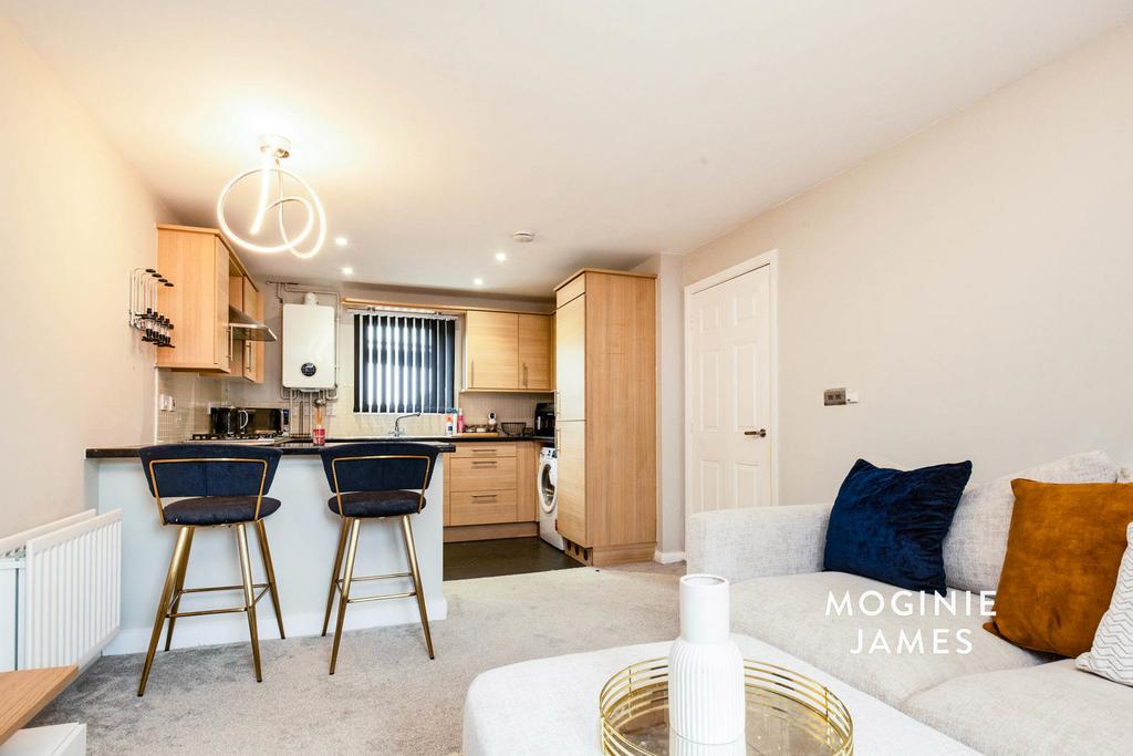 Apartment in Cardiff - View 3