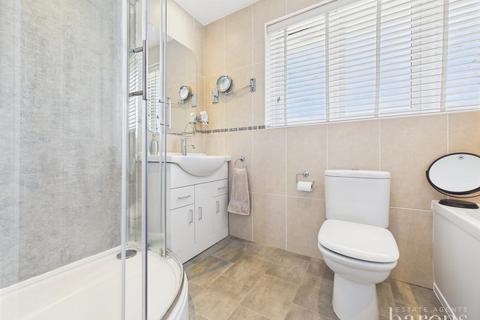 34 Pendennis Close, Basingstoke, RG23 8JD