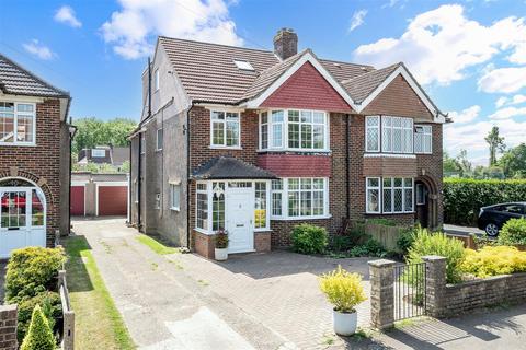 11 Corrigan Avenue, Coulsdon, CR5 2QP