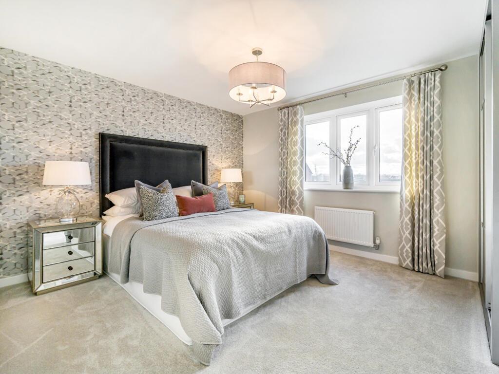 Bedroom..jpeg