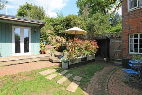 1, Rock Cottages Down Lane, Frant, Tunbridge Wells, TN3 9HP