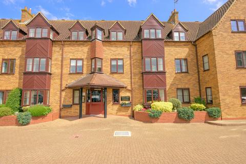 1 bedroom flat for sale, Willoughby Road, Boston, PE21