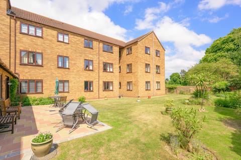 1 bedroom flat for sale, Willoughby Road, Boston, PE21