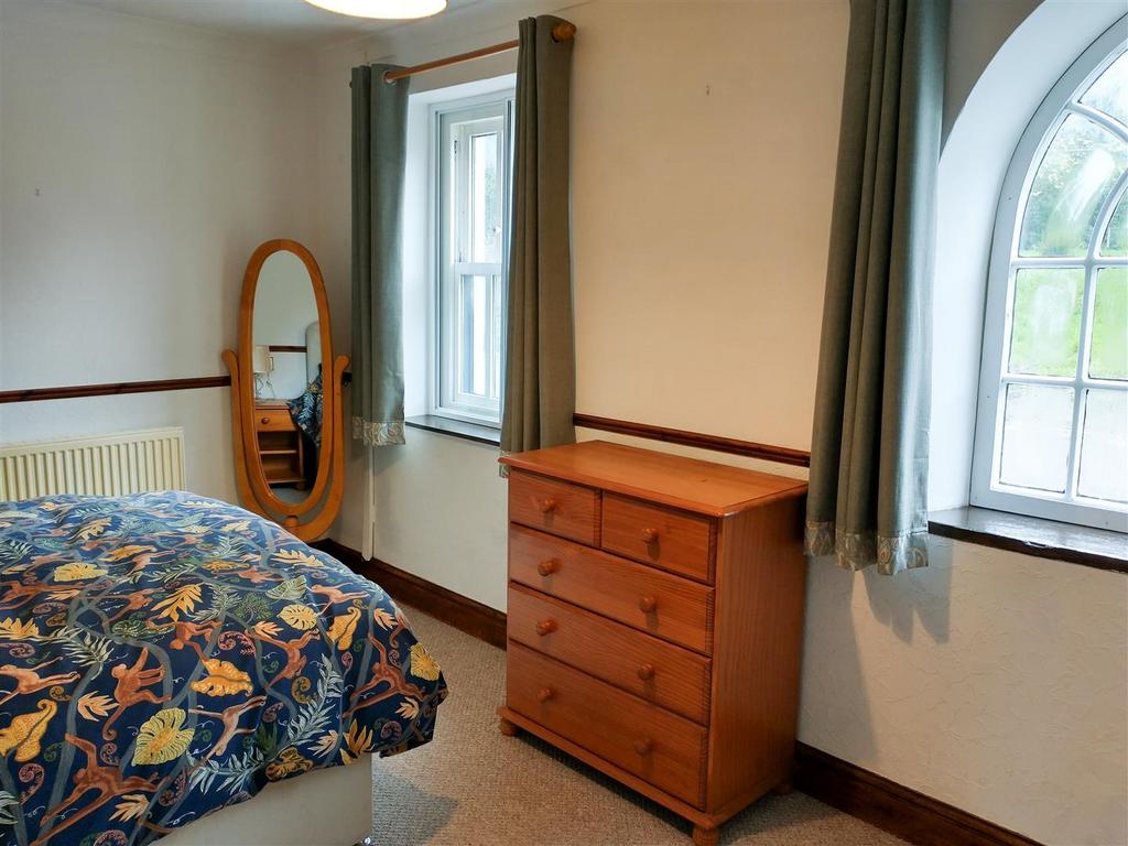 NEW BEDROOM .jpg