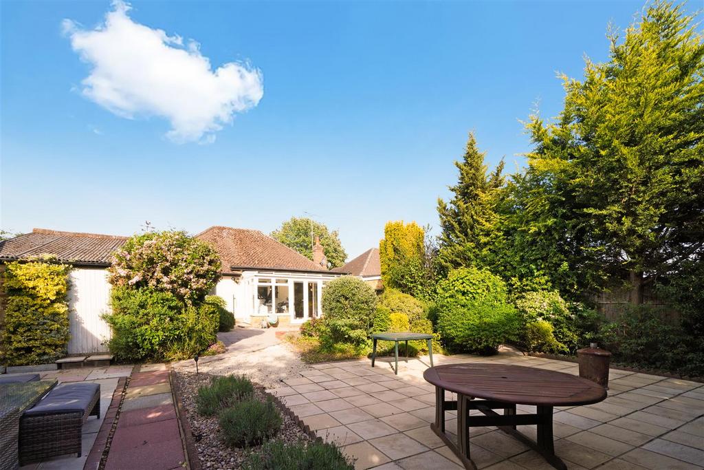 Private landscaped garden and office