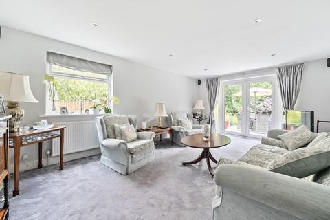 undefined, Gorselands Close, West Byfleet, KT14