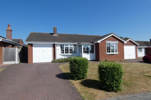 undefined, Gatcombe Close, Stretton, Burton-On-Trent