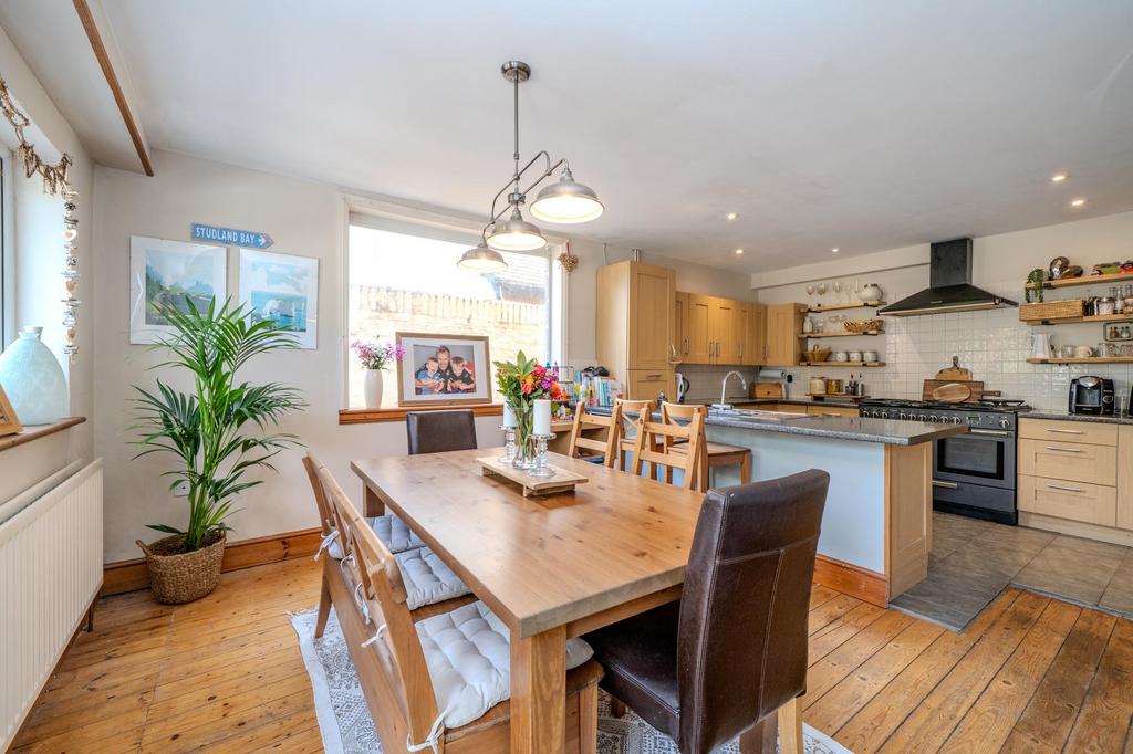 63-Belswains-Lane-02947