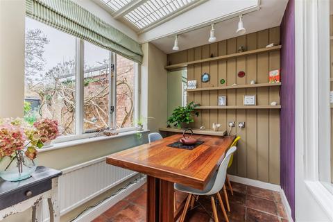 54 Bridge Street, Pershore, WR10 1AT