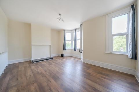 2 bedroom duplex for sale, Pound Park Road, London