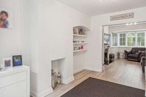 4 bedroom semi-detached house to rent,  The Parkway, Iver Heath SL0