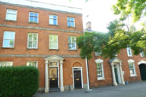 Banbury, OX16 0AE