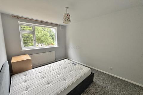 1 bedroom flat for sale, Foxgrove Road, Beckenham, BR3