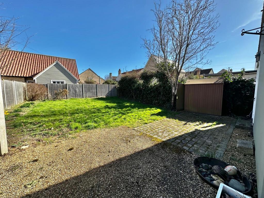 01dbd27c-ba70-4a6e-a743-d604f3f2e911