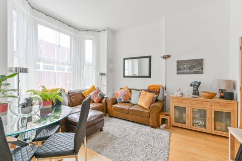 2 bedroom flat for sale, Stockwell Road, Stockwell, London, SW9