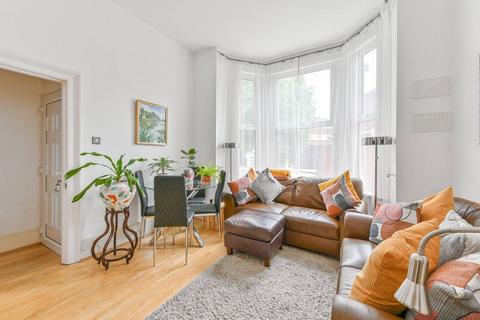 Stockwell Road, Stockwell, London, SW9