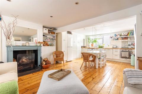 4 bedroom terraced house for sale, Southampton Street, Brighton BN2