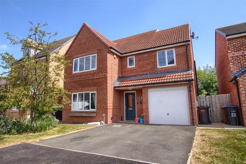 4 bedroom detached house for sale, Baron Close, Stainsby Hall Farm