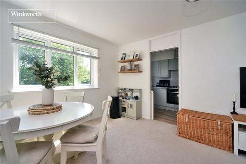 28 Chelsea Gardens, Sutton, SM3 9TN
