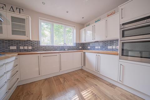 undefined, Milton Road, Bentley Heath, B93