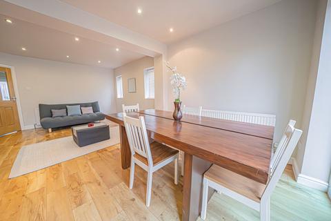 undefined, Milton Road, Bentley Heath, B93