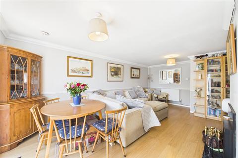 4 bedroom semi-detached house for sale, Queensway, Maidenhead, Berkshire, SL6