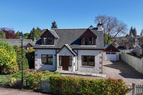 19 Woodburn Drive, Grantown-on-spey, PH26 3FD