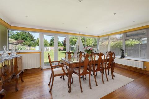 4 bedroom detached house for sale, Spire Avenue, Whitstable