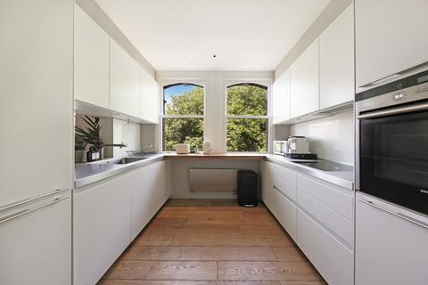 2 bedroom apartment for sale, Chelsea SW10
