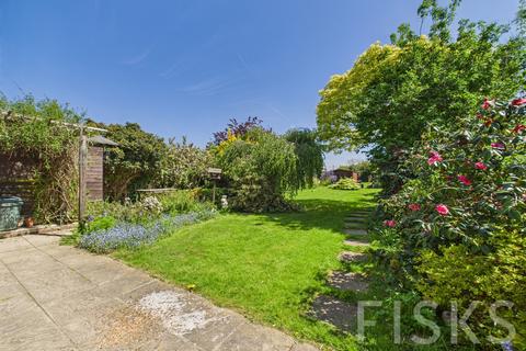 3 bedroom detached house for sale, Seamore Avenue, Benfleet, SS7