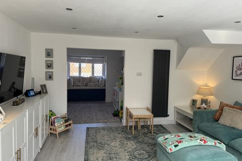 11 Julius Drive, Coleshill, Birmingham, B46 1HL