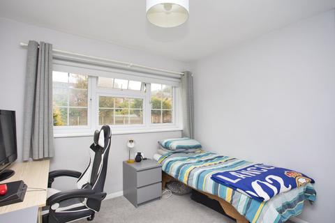 4 bedroom semi-detached house for sale, The Glen, Shepherdswell, Dover, Kent, CT15