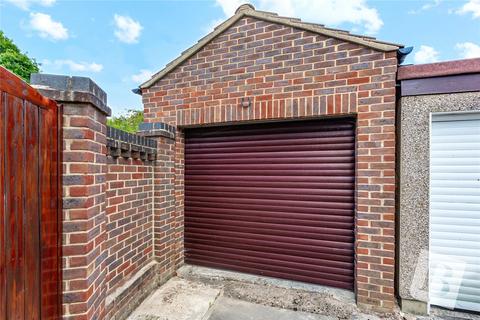 23 Dart Close, Upminster, RM14 1PR