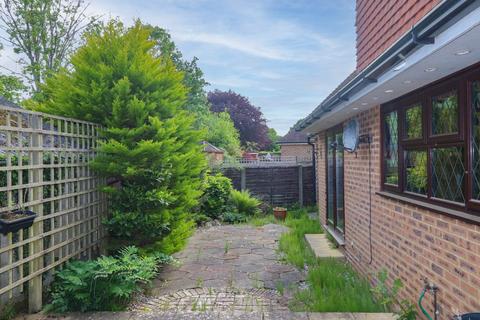 3 bedroom detached house for sale, Gregory Walk, Sedlescombe, TN33