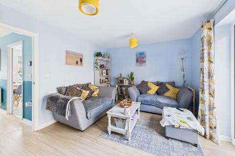 36 Brookfields, Lydney, GL15 4BX