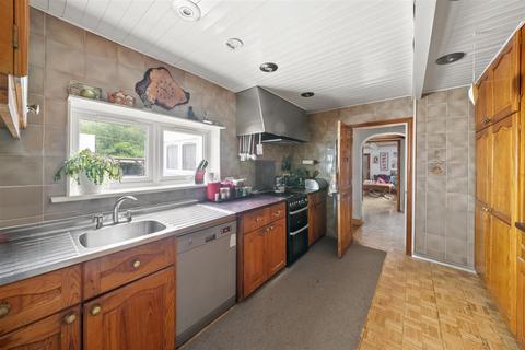 2 bedroom flat for sale, Gordon Avenue, Twickenham TW1