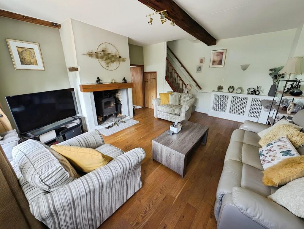 82dbf9d5-lounge.jpg