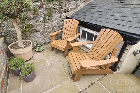 2 bedroom semi-detached house for sale, Church Road, Knighton