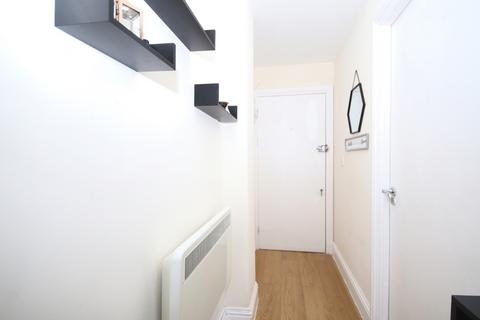 1 bedroom flat to rent, Romford RM1