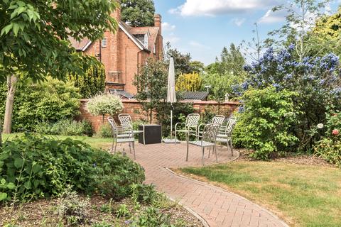 undefined, Heathville Road, Gloucestershire GL1