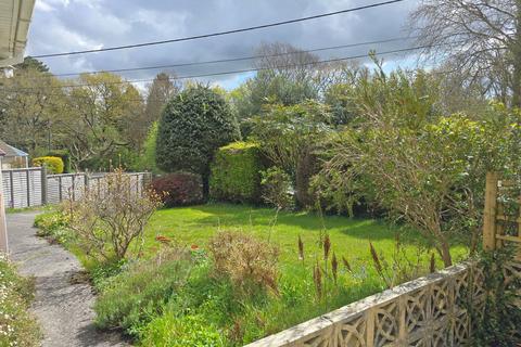 2 Abbotsfield Crescent, Tavistock, PL19 8EY